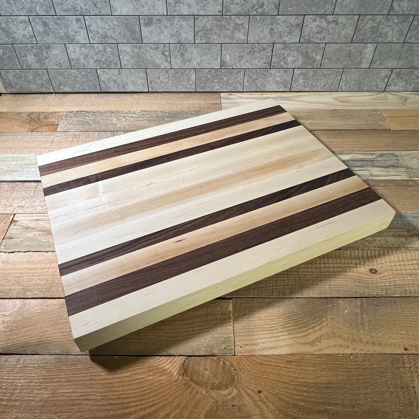 Medium Striped Cutting Board (Maple & Walnut)